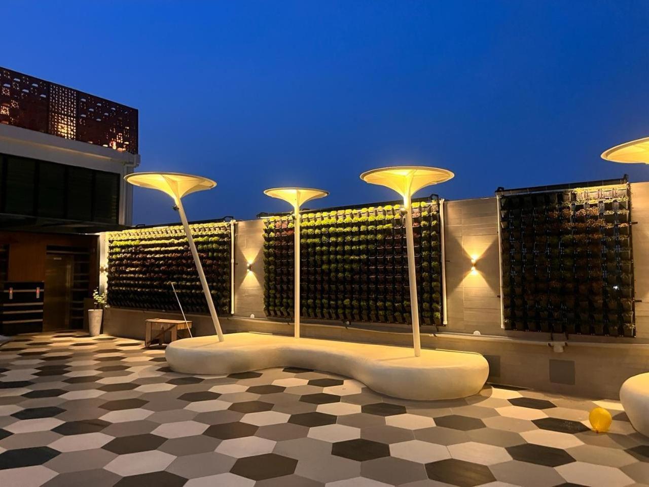 Hotel Lake View Baharampur Dış mekan fotoğraf