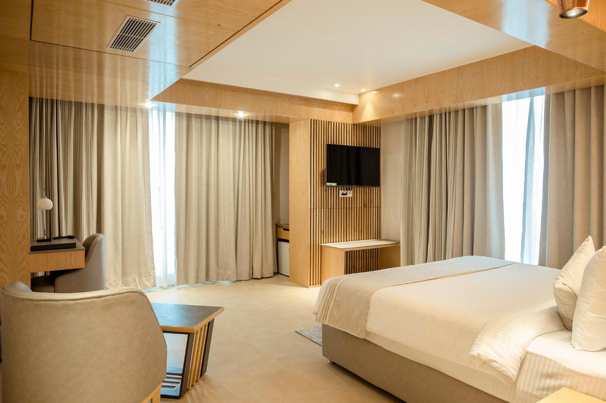 Hotel Lake View Baharampur Dış mekan fotoğraf