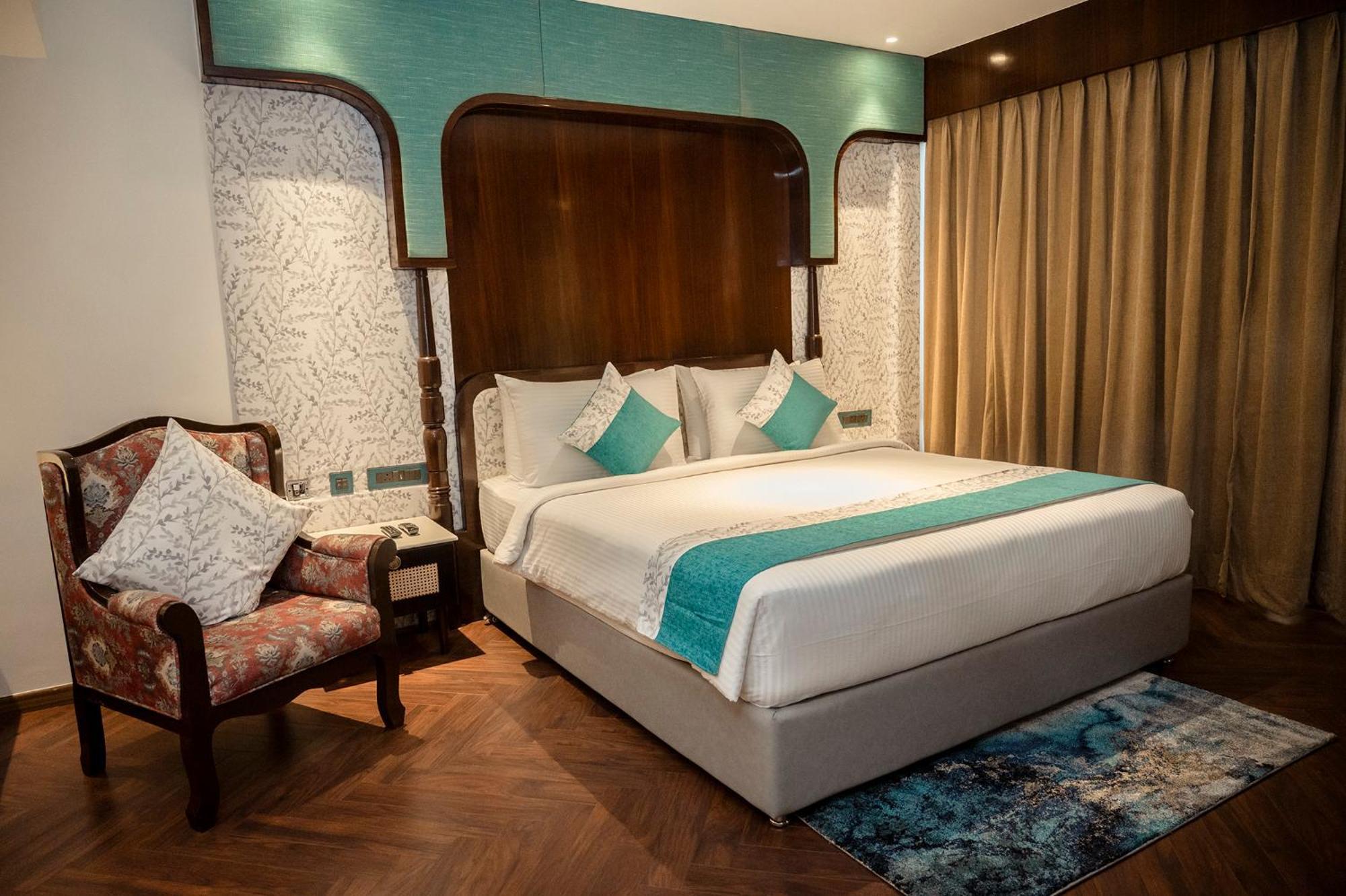 Hotel Lake View Baharampur Dış mekan fotoğraf